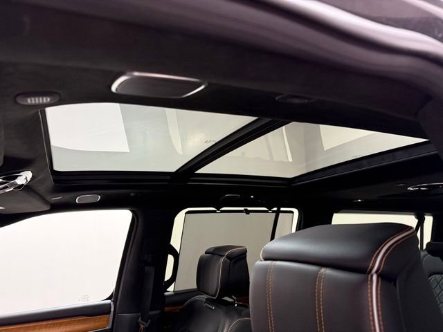 Certified 2024 Jeep Grand Wagoneer L Series III image 16