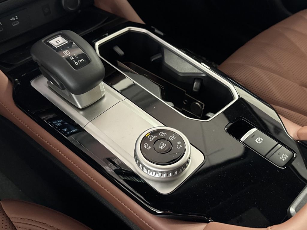 New 2026 Mitsubishi Outlander SEL FWD image 10