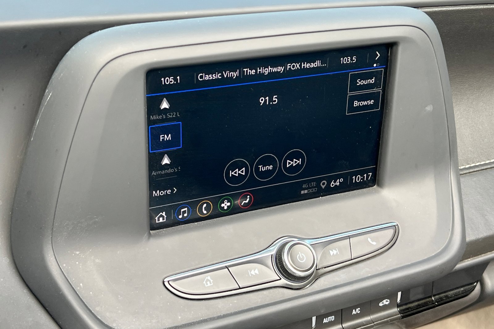 Used 2023 Chevrolet Camaro LT image 25