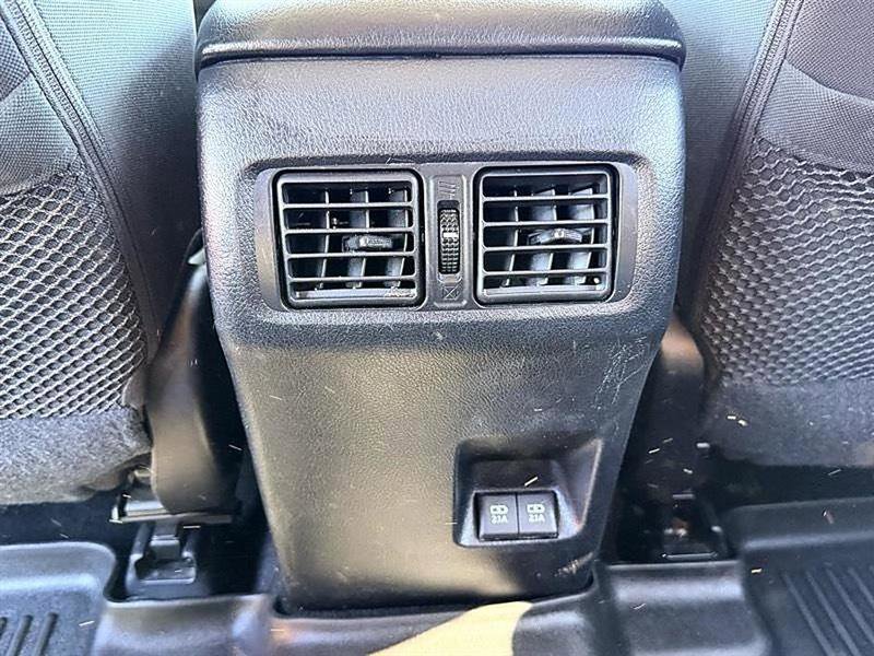 Used 2022 Toyota 4Runner SR5 AWD/4WD image 26