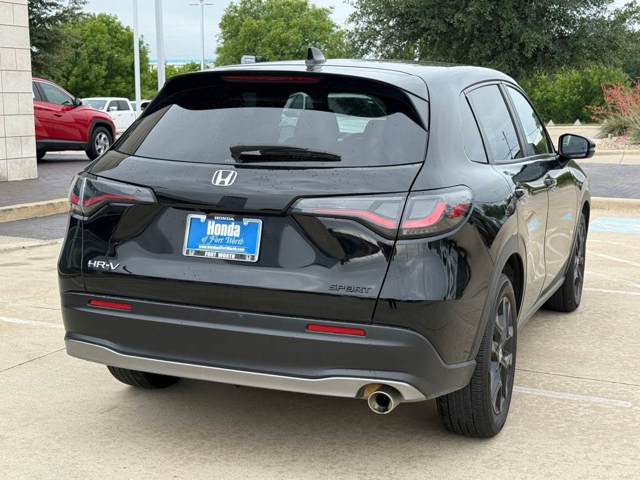 Used 2025 Honda HR-V Sport image 6