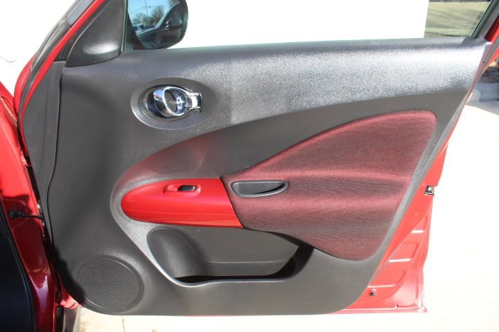 Used 2012 Nissan Juke SL image 35