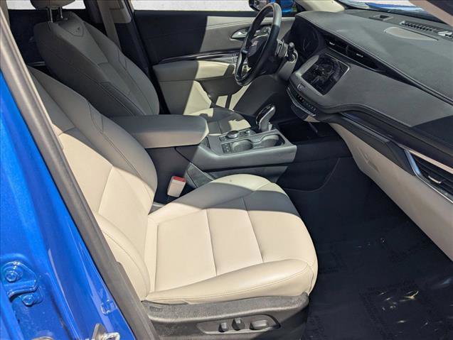 Used 2023 Cadillac XT4 Luxury image 19