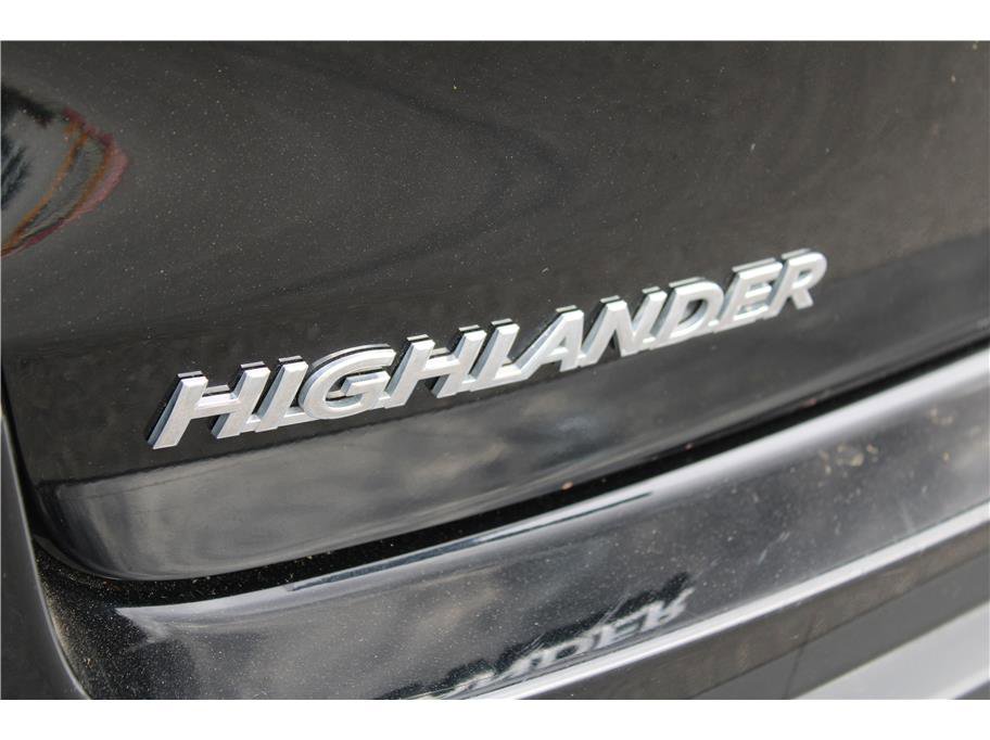 Used 2016 Toyota Highlander XLE image 41