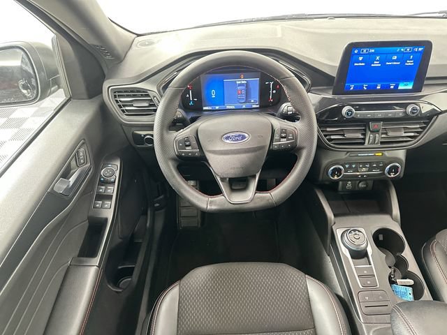 Used 2025 Ford Escape ST-Line AWD/4WD image 10