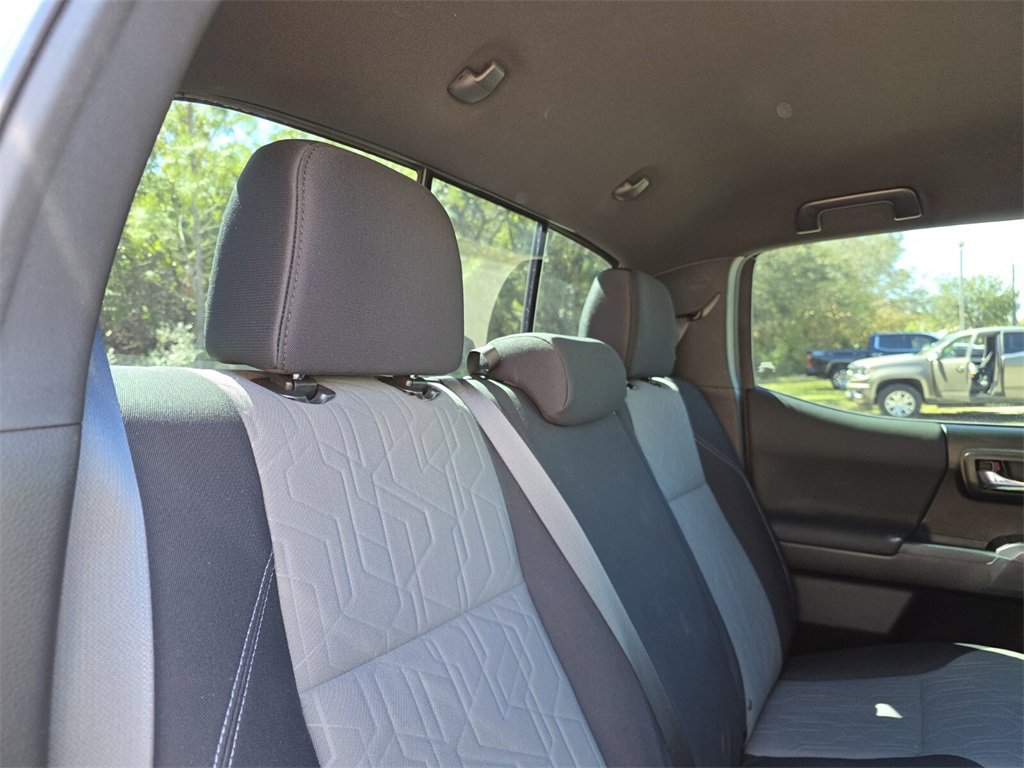 Used 2021 Toyota Tacoma TRD Off-Road w/ Technology Package image 18