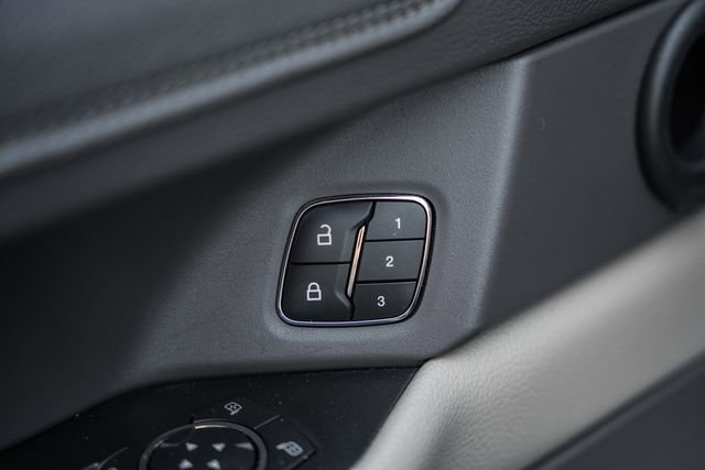 Used 2021 Ford Expedition Limited RWD image 52