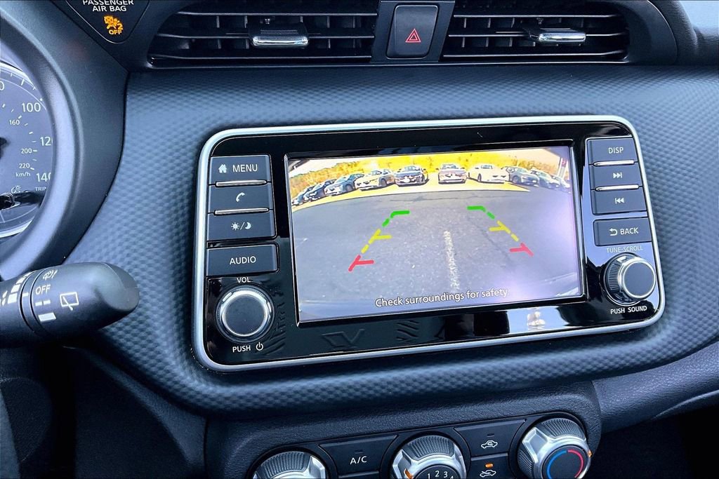 Certified 2025 Nissan Kicks Play S image 24