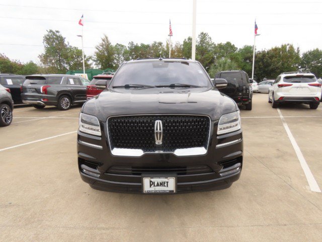 Used 2020 Lincoln Navigator Reserve w/ Equipment Group 208A Reserve AWD/4WD image 4