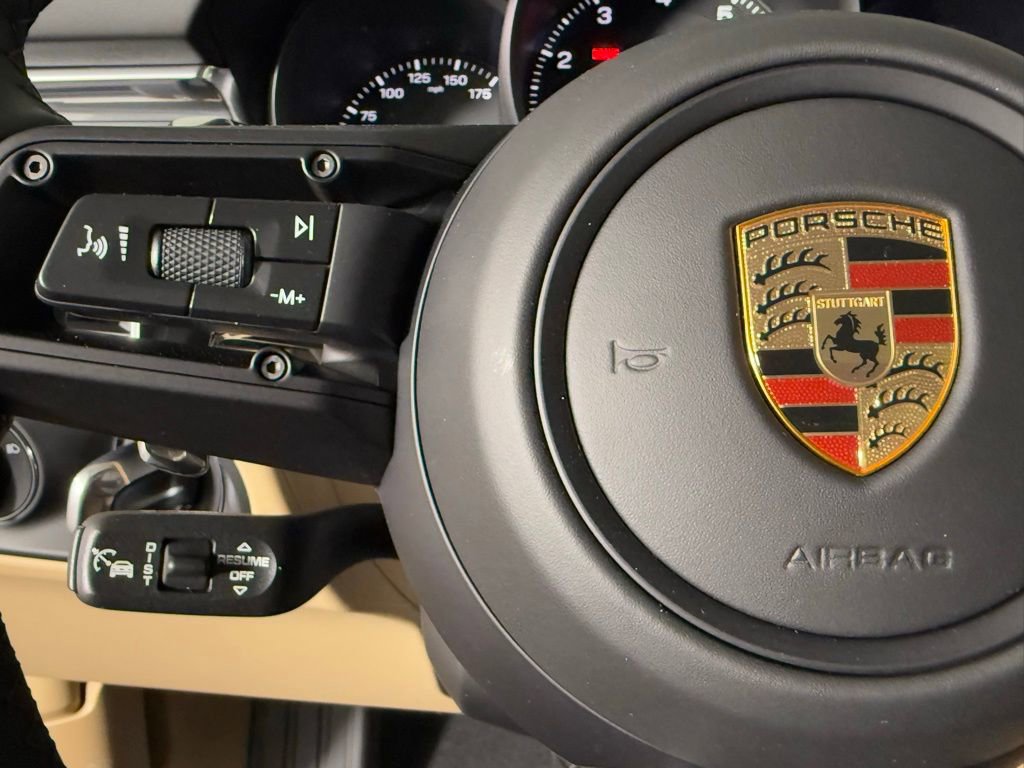 New 2026 Porsche Macan Turbo image 37