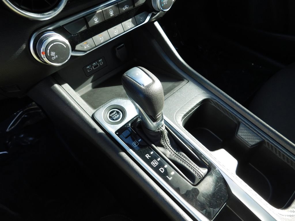 Used 2023 Nissan Sentra SV image 17