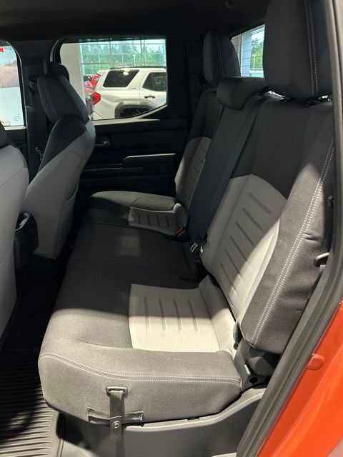 Certified 2025 Toyota Tacoma TRD Off-Road AWD/4WD image 16