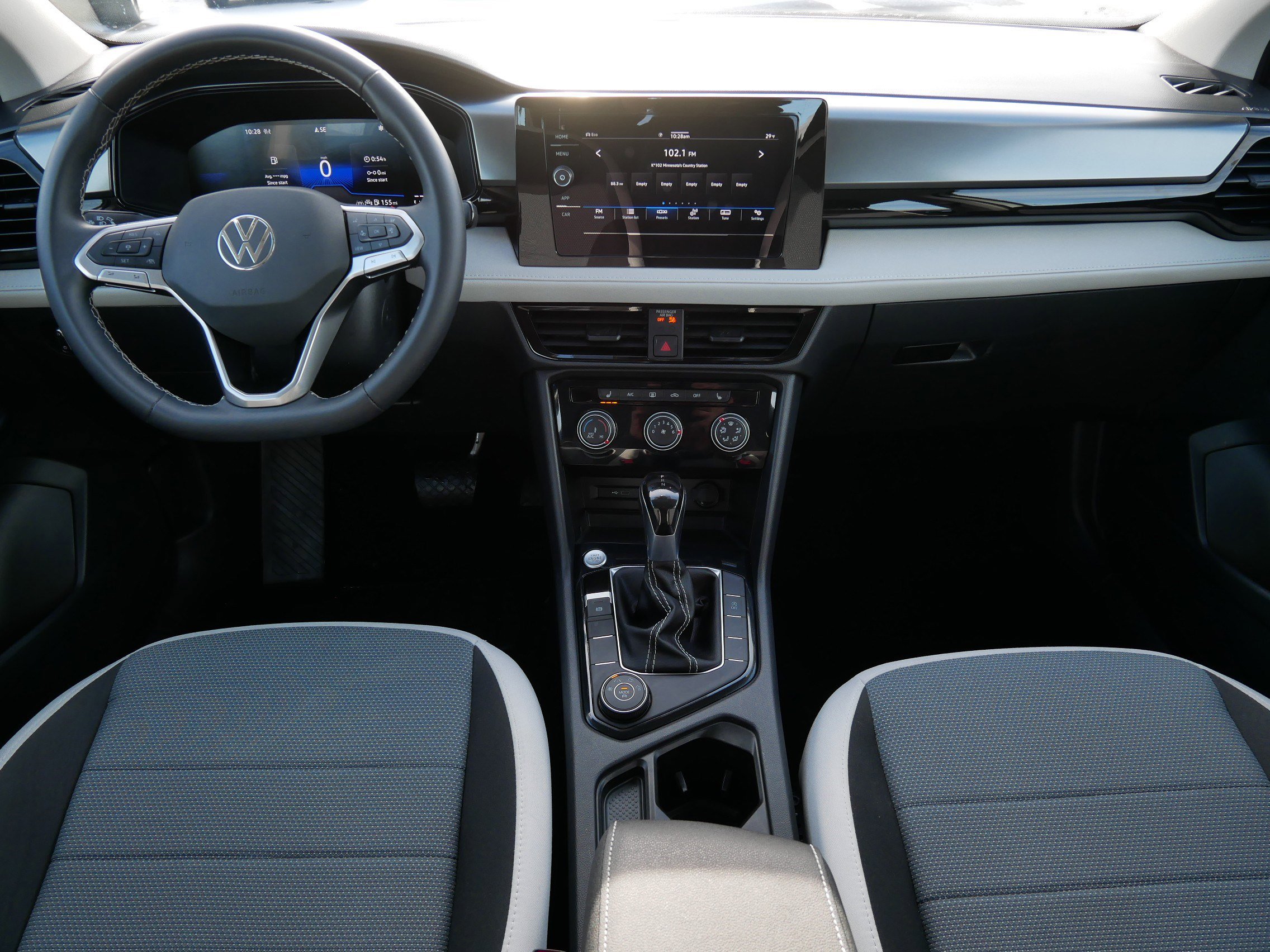 Certified 2025 Volkswagen Taos S AWD/4WD image 10