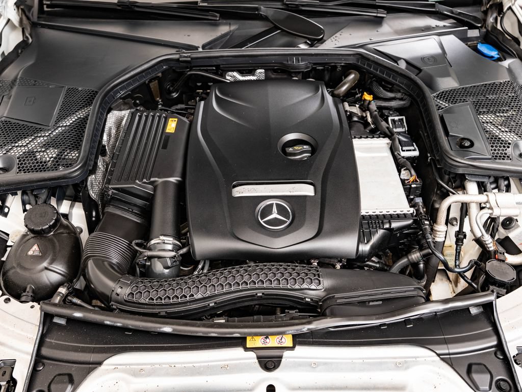 Used 2018 Mercedes-Benz C 300 4MATIC Sedan image 49