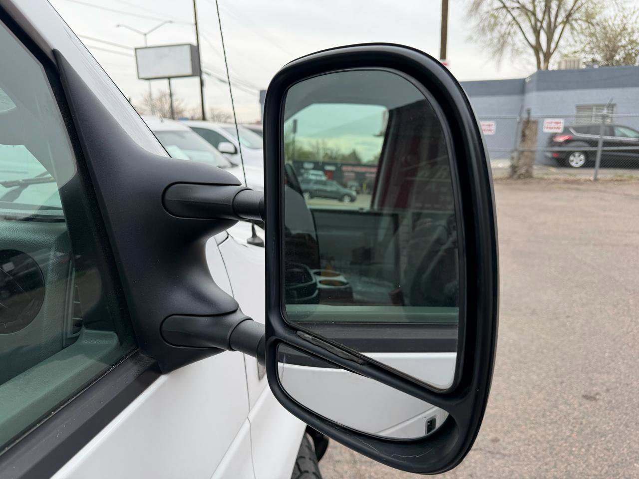 Used 2019 Ford E-350 and Econoline 350 Super Duty w/ Power Windows & Locks Group image 28