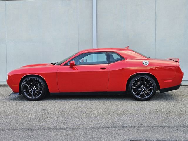 Used 2021 Dodge Challenger GT w/ Performance Handling Group RWD image 7