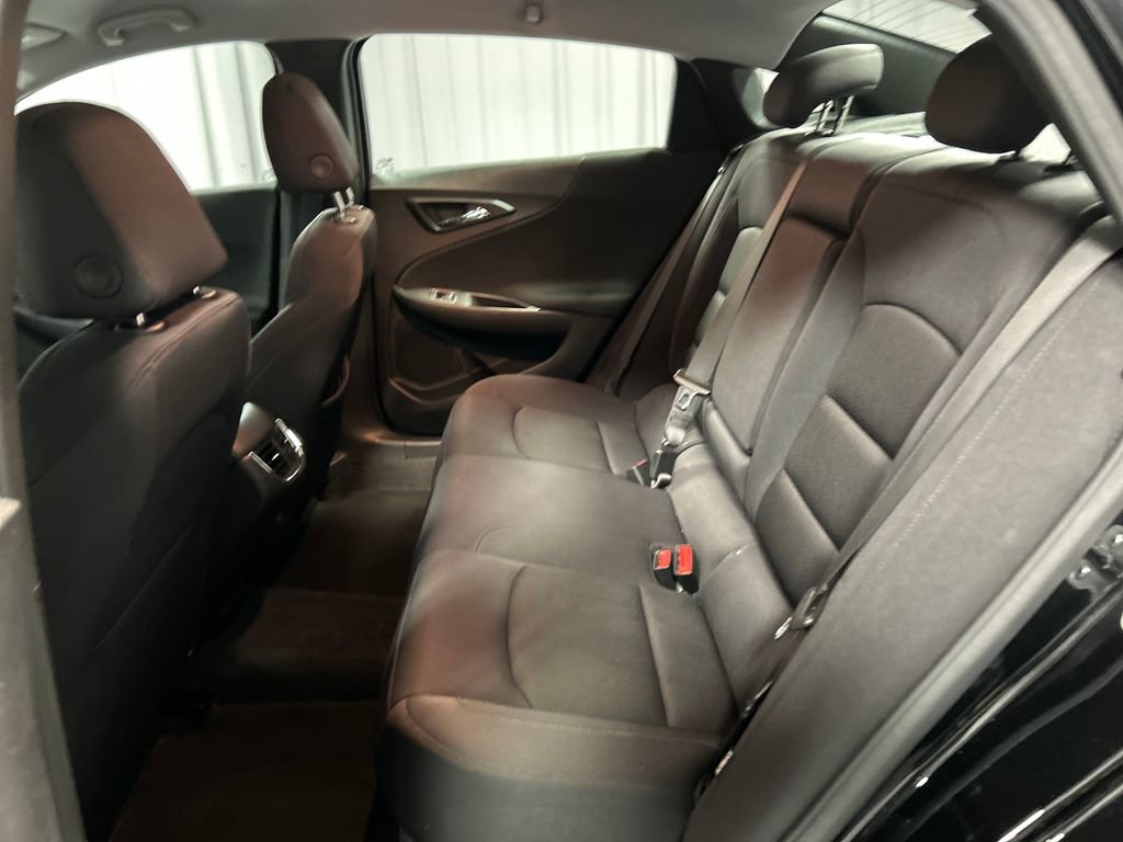 Used 2024 Chevrolet Malibu LT image 23