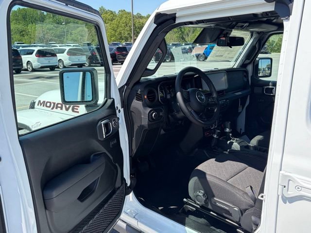 New 2026 Jeep Gladiator Mojave w/ Safety Group AWD/4WD image 14