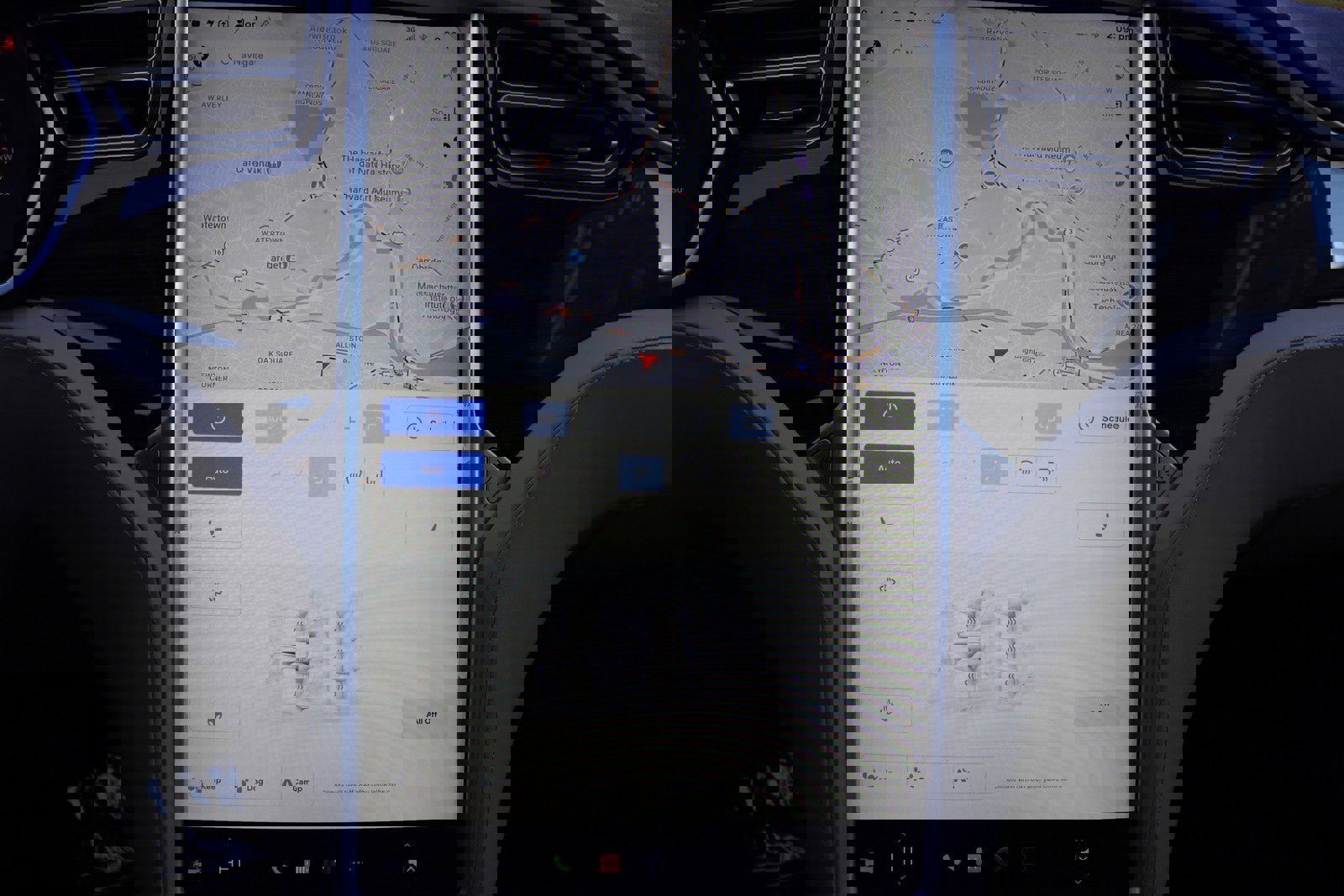 Used 2015 Tesla Model S 70D image 38