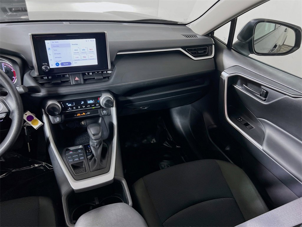 Certified 2025 Toyota RAV4 LE image 21