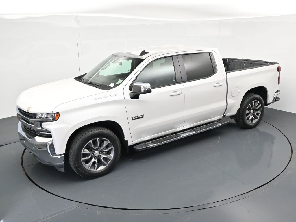 Used 2020 Chevrolet Silverado 1500 LT w/ Texas Edition RWD image 16