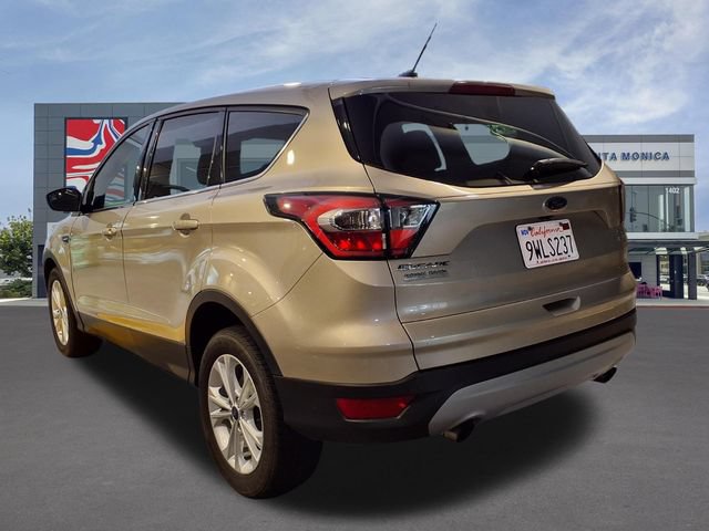 Certified 2017 Ford Escape SE FWD image 3