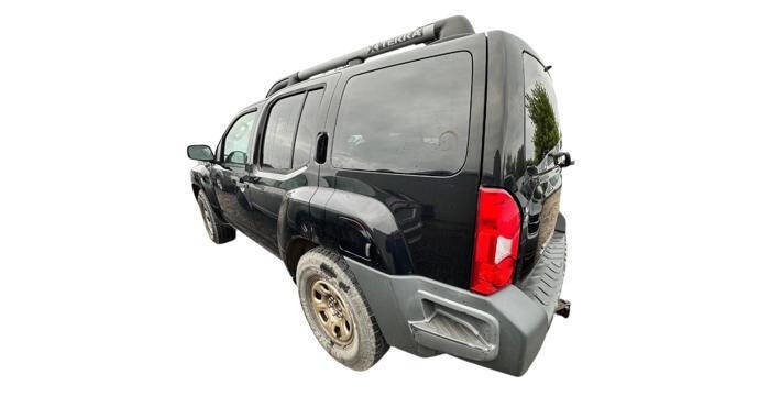 Used 2011 Nissan Xterra X RWD image 3