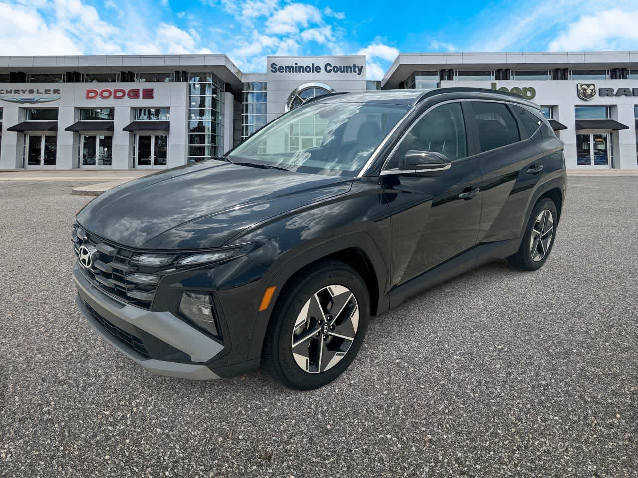 Used 2025 Hyundai Tucson SEL FWD image 4
