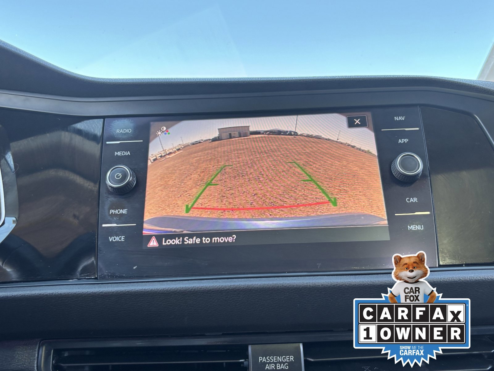 Used 2021 Volkswagen Jetta SEL Premium FWD image 25