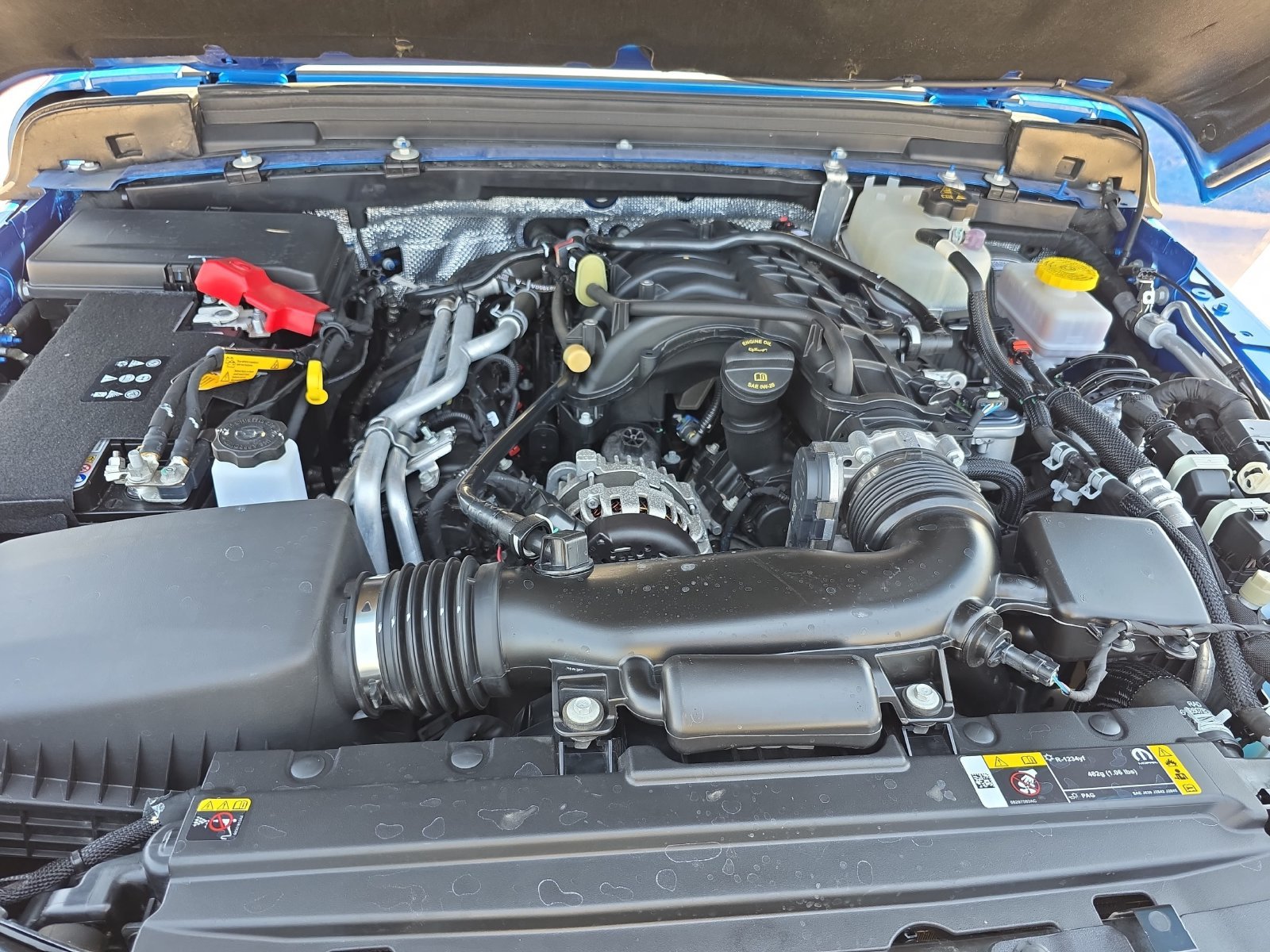 Used 2024 Jeep Wrangler Sport AWD/4WD image 30