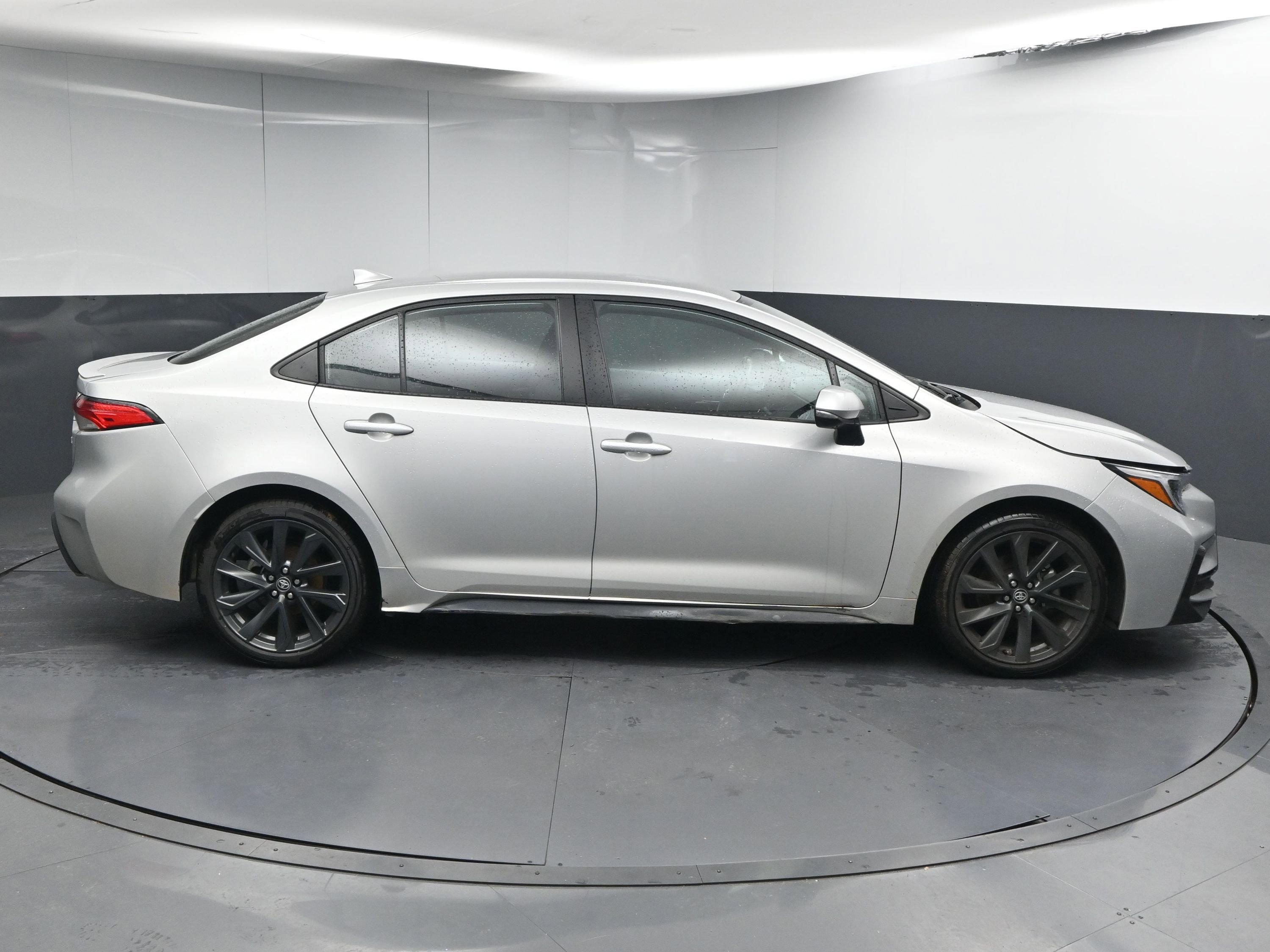 Certified 2024 Toyota Corolla SE image 9