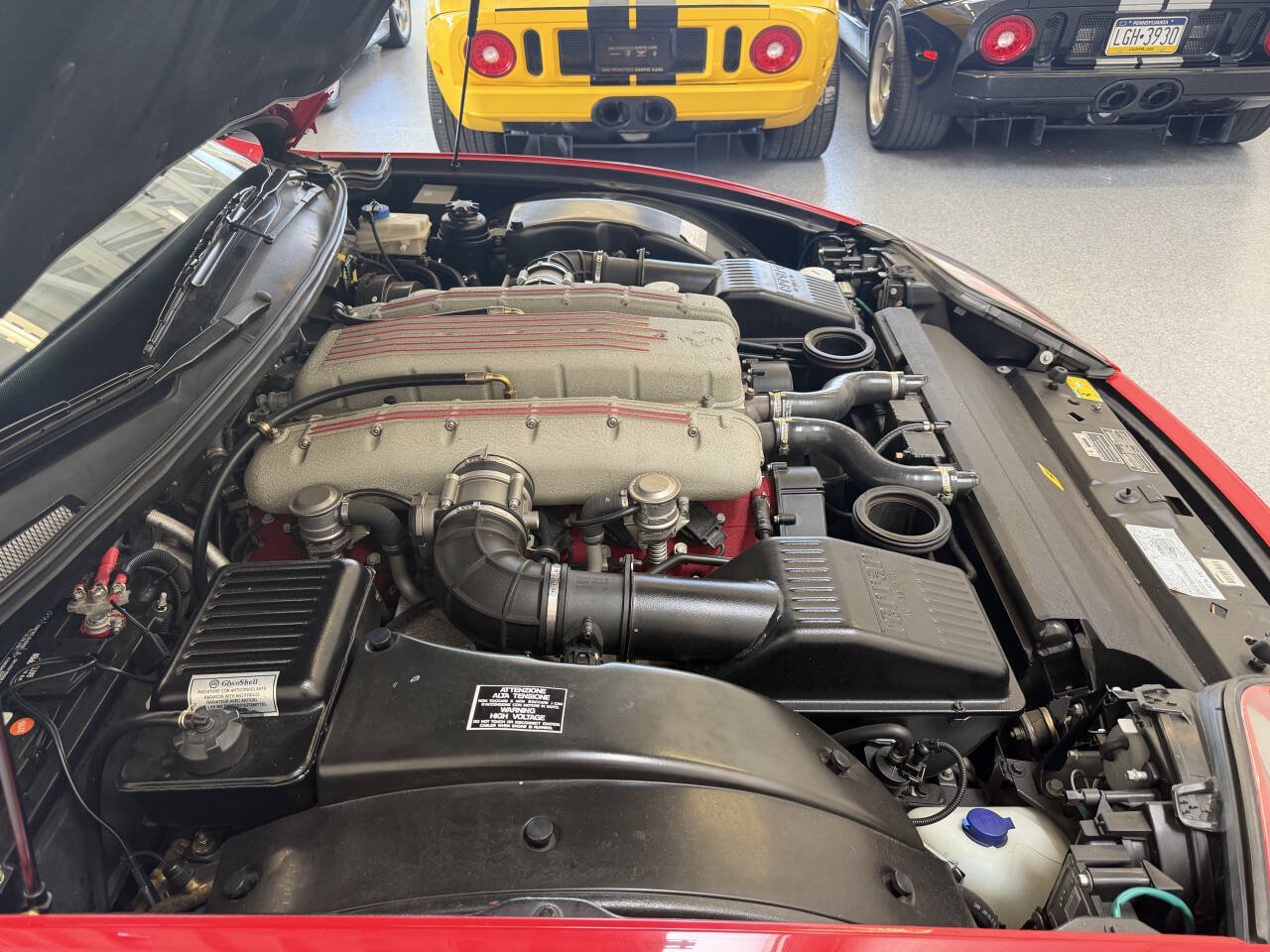 Used 2002 Ferrari 575M Maranello RWD image 37