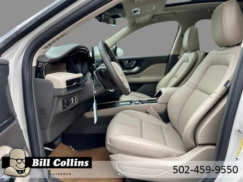 New 2024 Lincoln Corsair Grand Touring w/ Equipment Group 301A AWD/4WD image 8