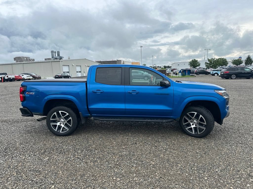 Used 2023 Chevrolet Colorado Z71 w/ Z71 Convenience Package 2 AWD/4WD image 12
