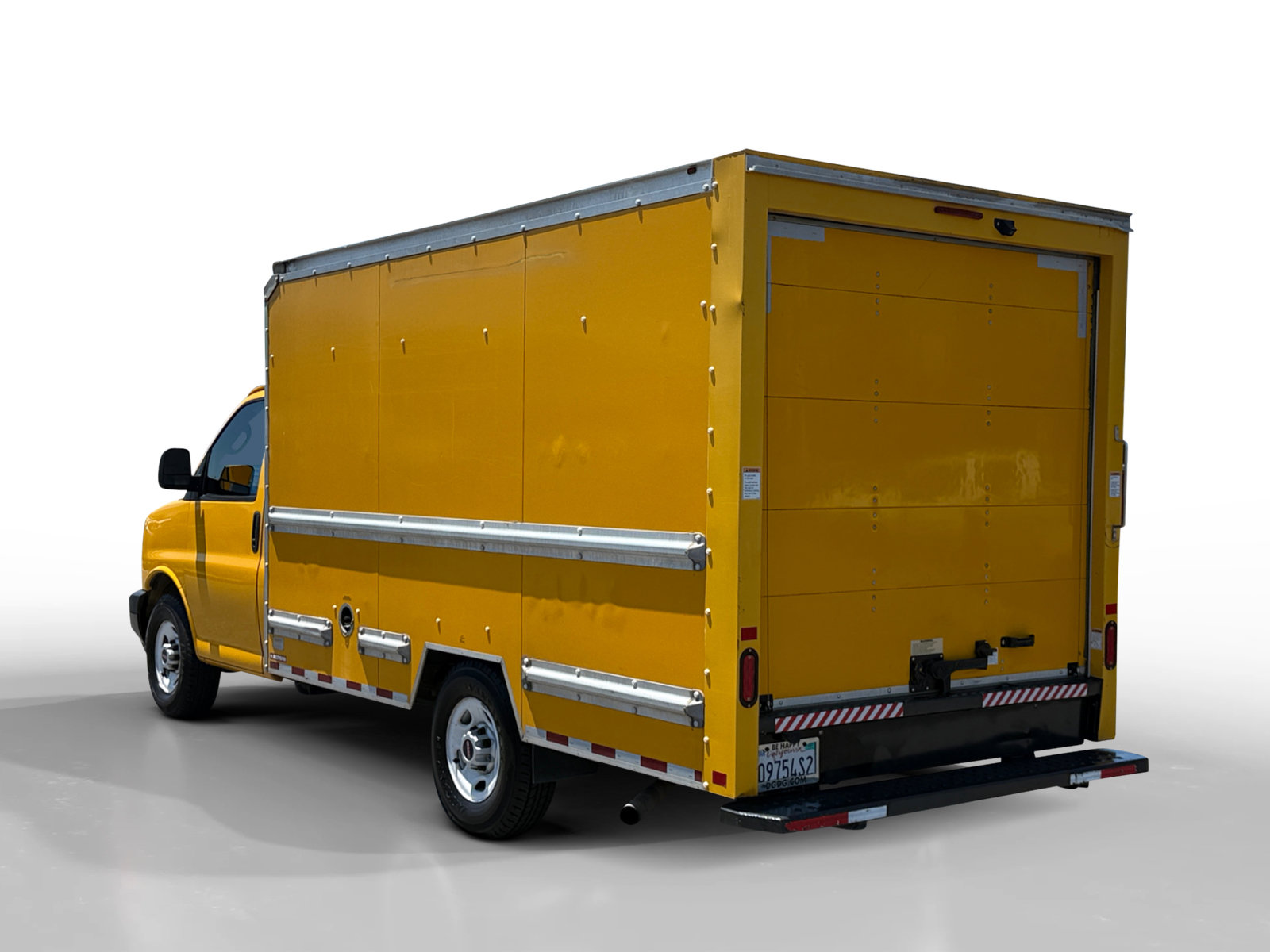 Used 2018 GMC Savana 3500 w/ Driver Convenience Package RWD image 3