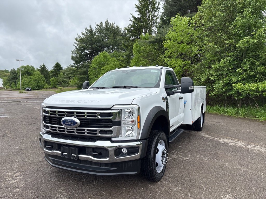New 2024 Ford F450 XL
