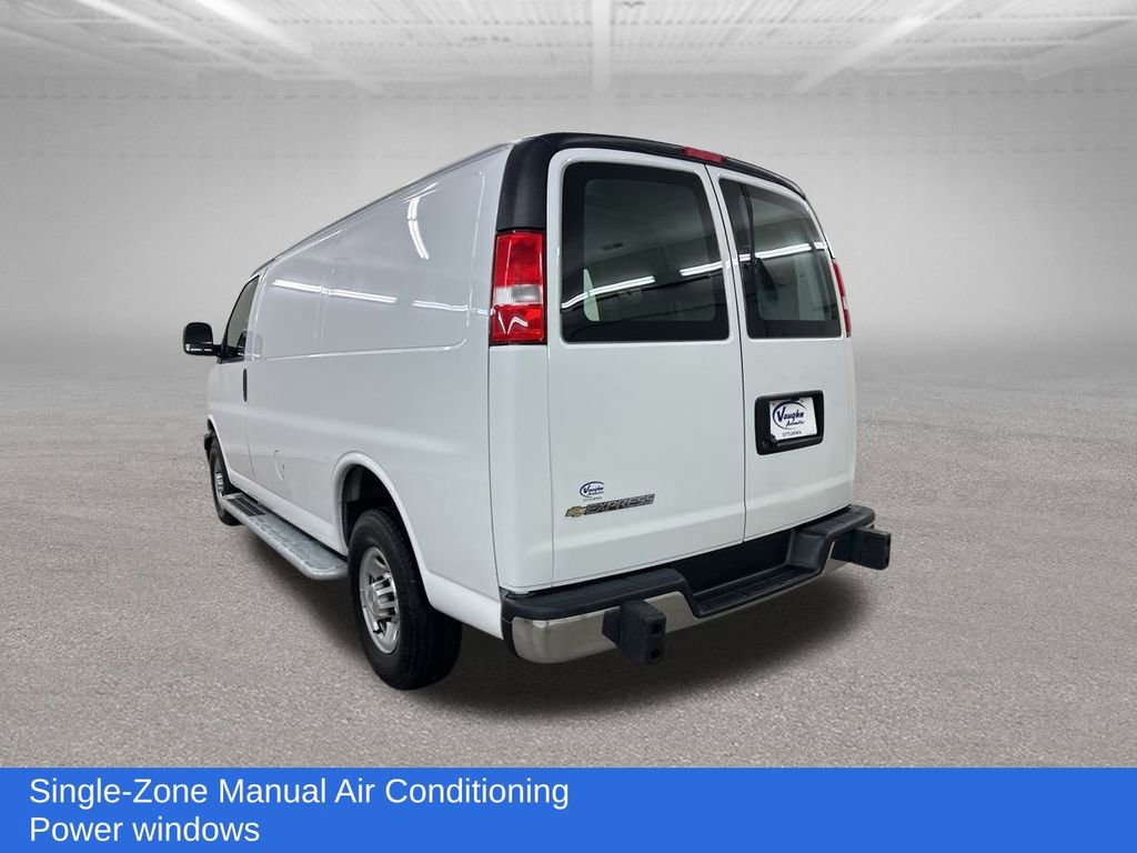 Used 2024 Chevrolet Express 2500 w/ Driver Convenience Package image 9