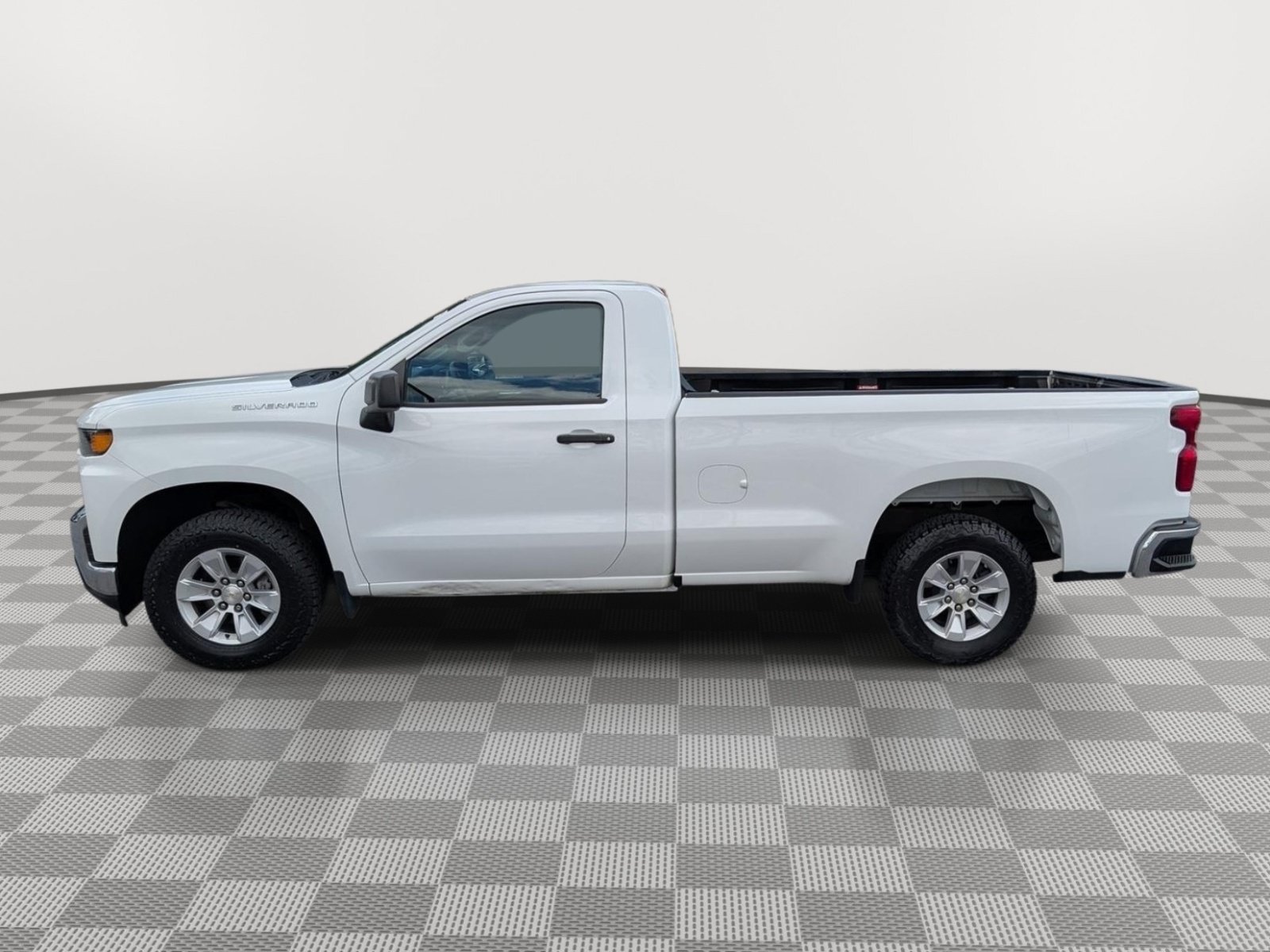 Used 2022 Chevrolet Silverado 1500 W/T w/ WT Fleet Convenience Package RWD image 2