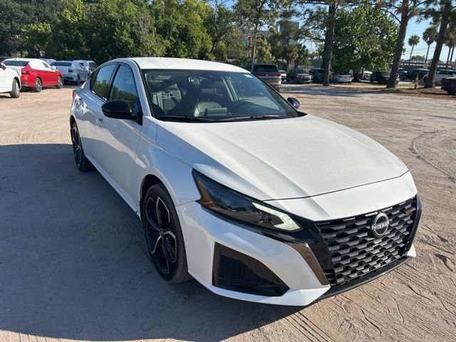 Used 2025 Nissan Altima 2.5 SR