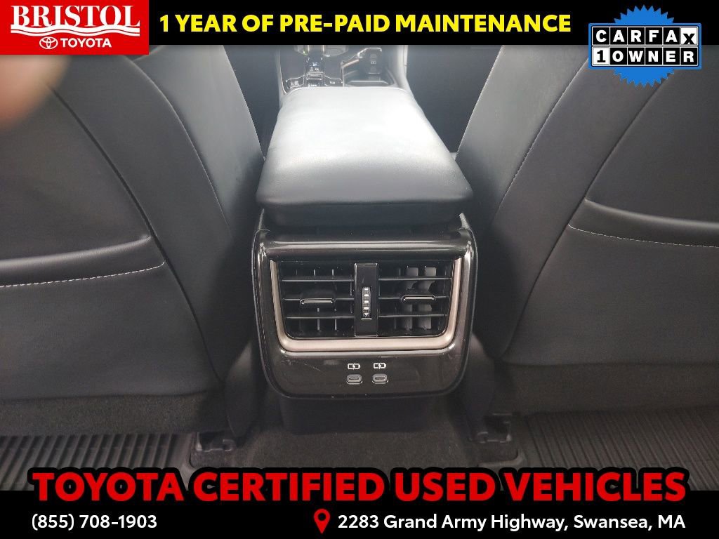 Used 2024 Toyota Crown Platinum AWD/4WD image 19