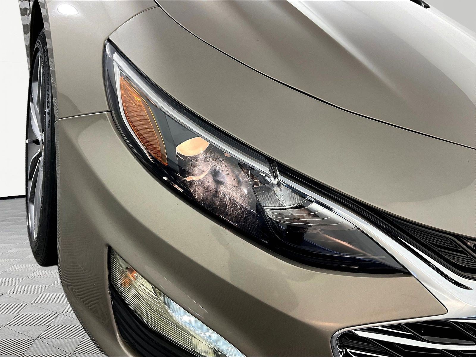 Used 2022 Chevrolet Malibu LT FWD image 30