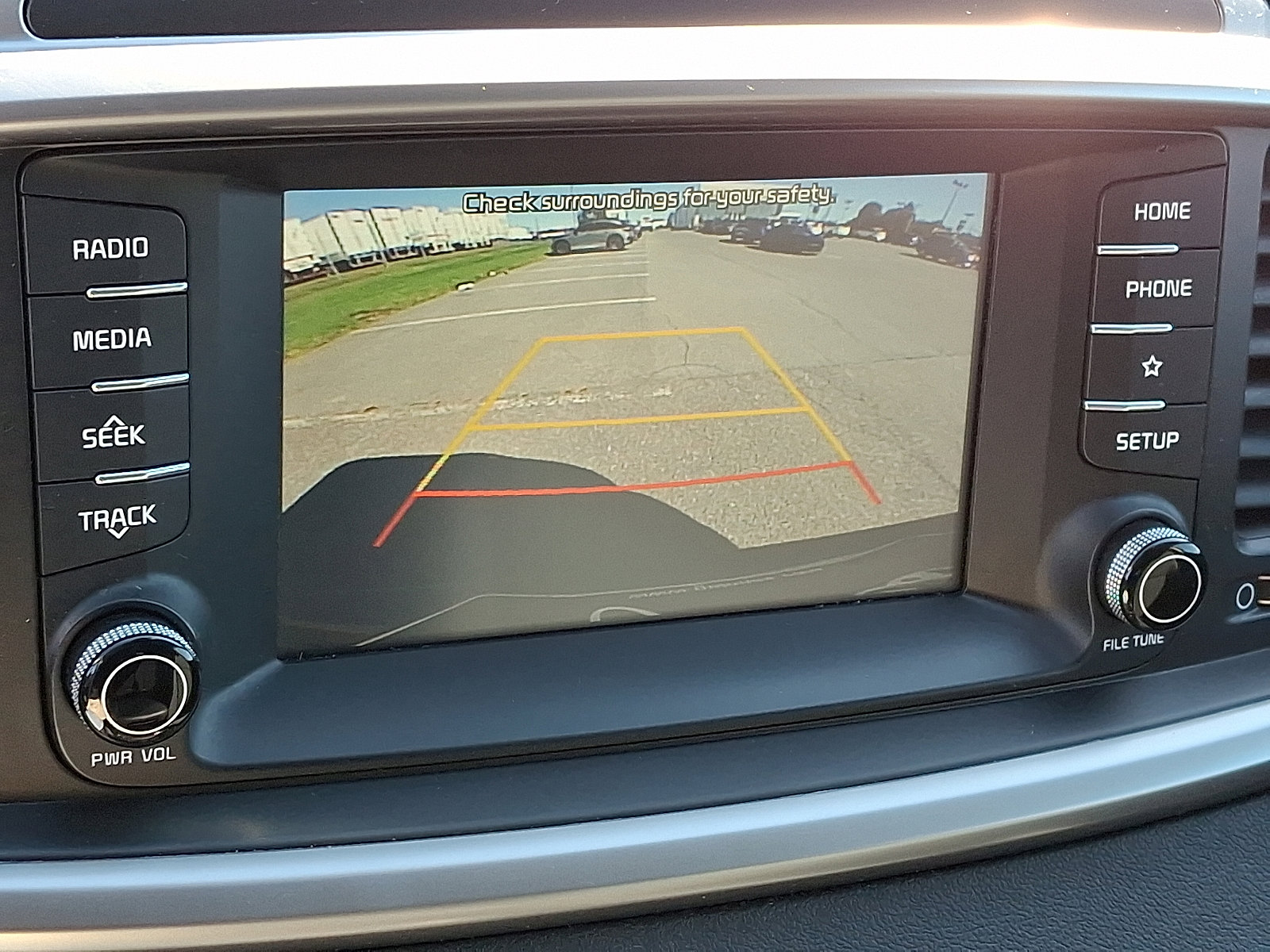 Used 2019 Kia Sorento AWD V6 image 19