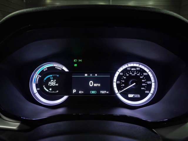 Used 2022 Kia Niro LX image 21