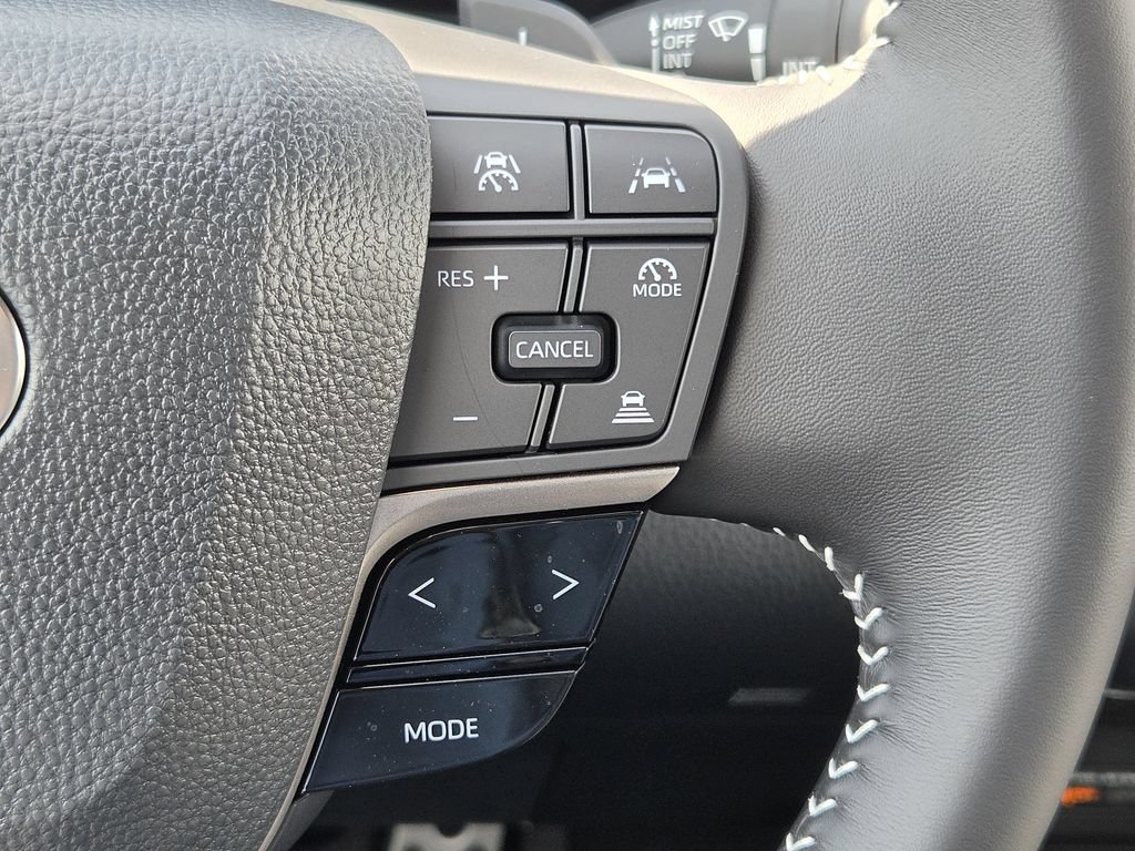 Used 2026 Toyota Camry SE FWD image 22
