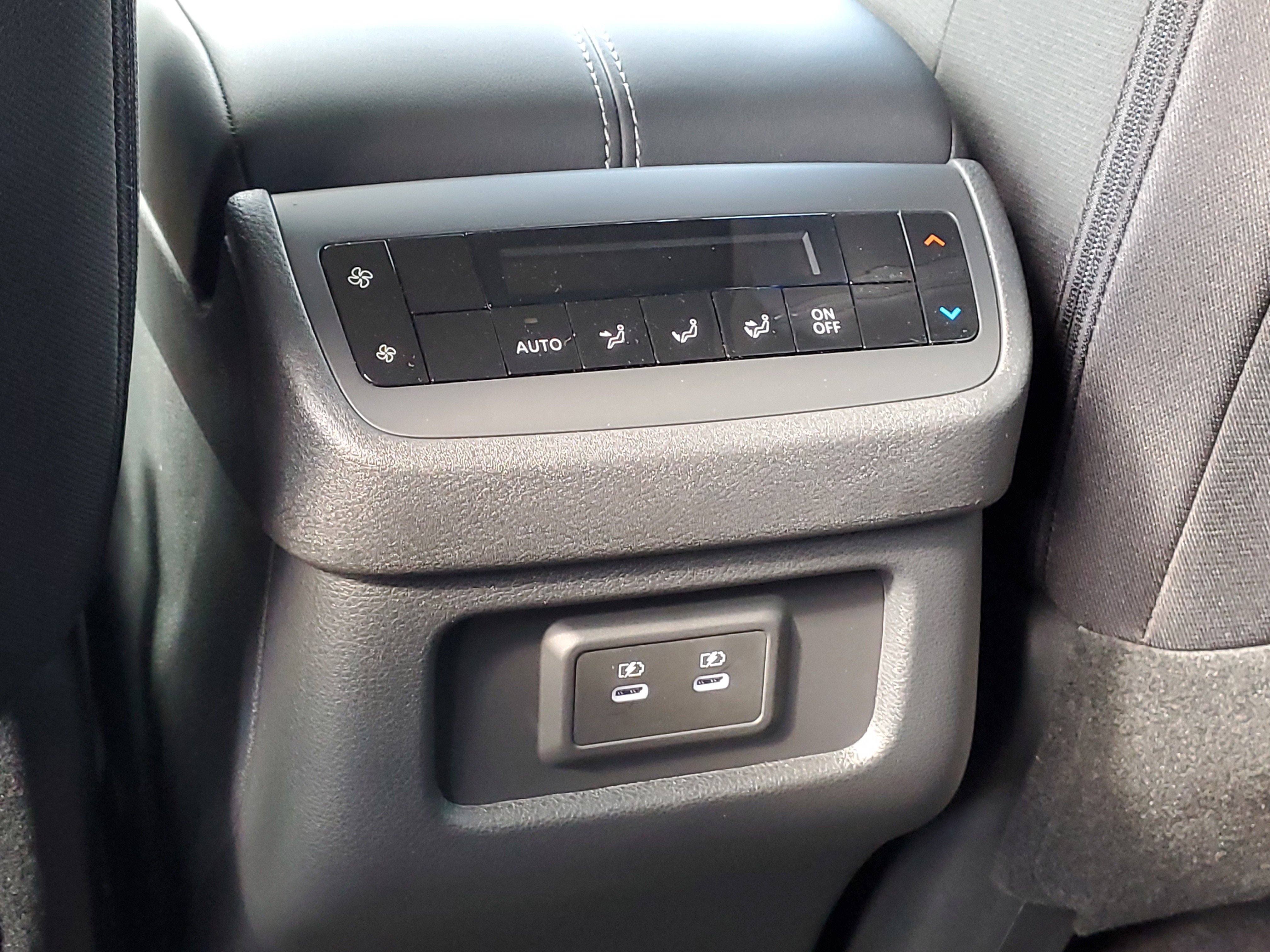 New 2026 Nissan Pathfinder SV w/ SV Premium Package image 26