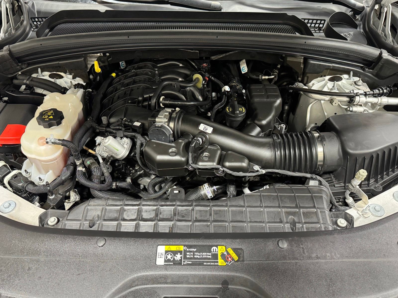 Used 2023 Jeep Grand Cherokee Altitude image 49