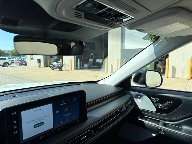 Certified 2025 Lincoln Aviator Reserve w/ Equipment Group 201A AWD/4WD image 40