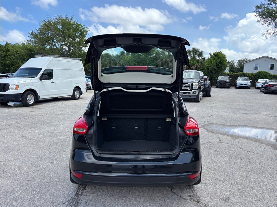 Used 2016 Ford Focus SE FWD image 33
