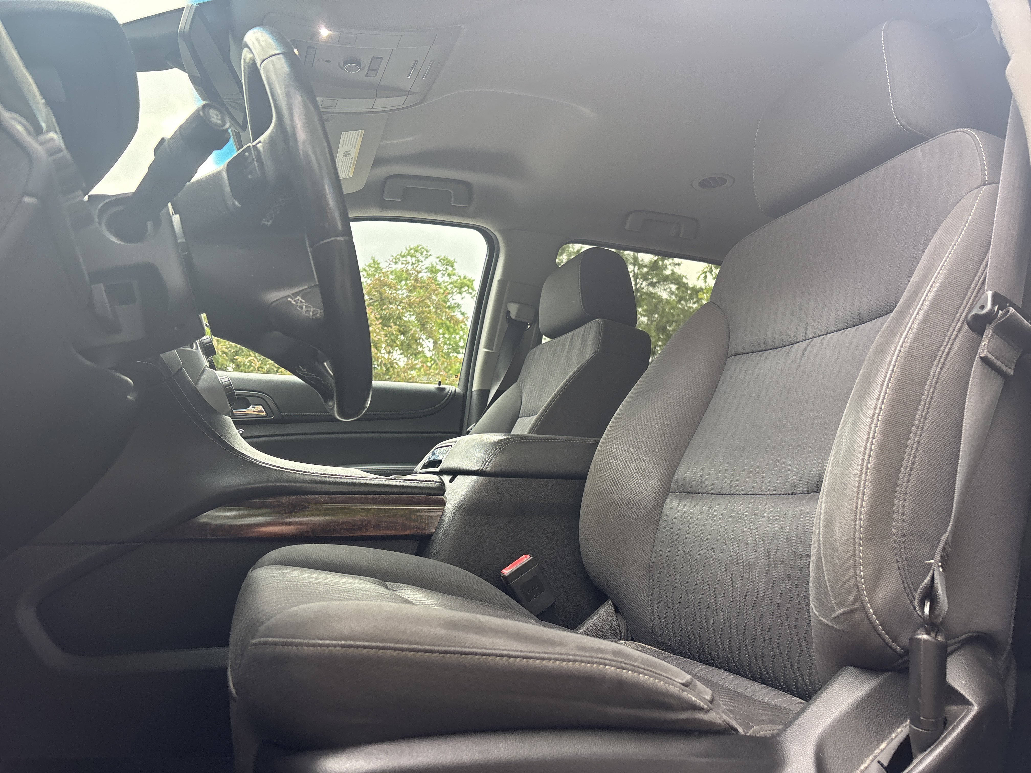 Used 2018 GMC Yukon SLE w/ SLE Value Package AWD/4WD image 12