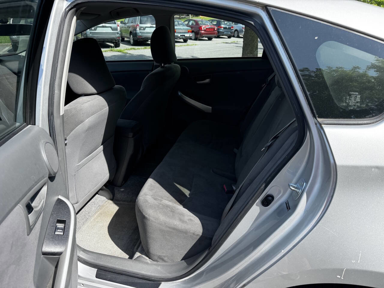 Used 2010 Toyota Prius Three image 10